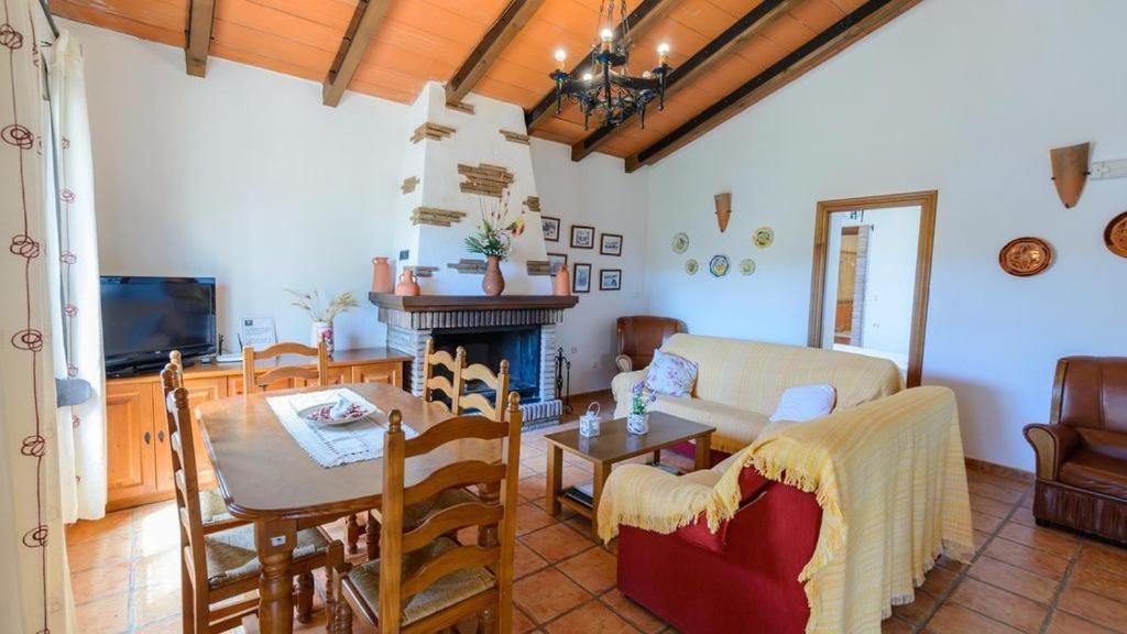 מאלגה Casa Rural El Guindo מראה חיצוני תמונה